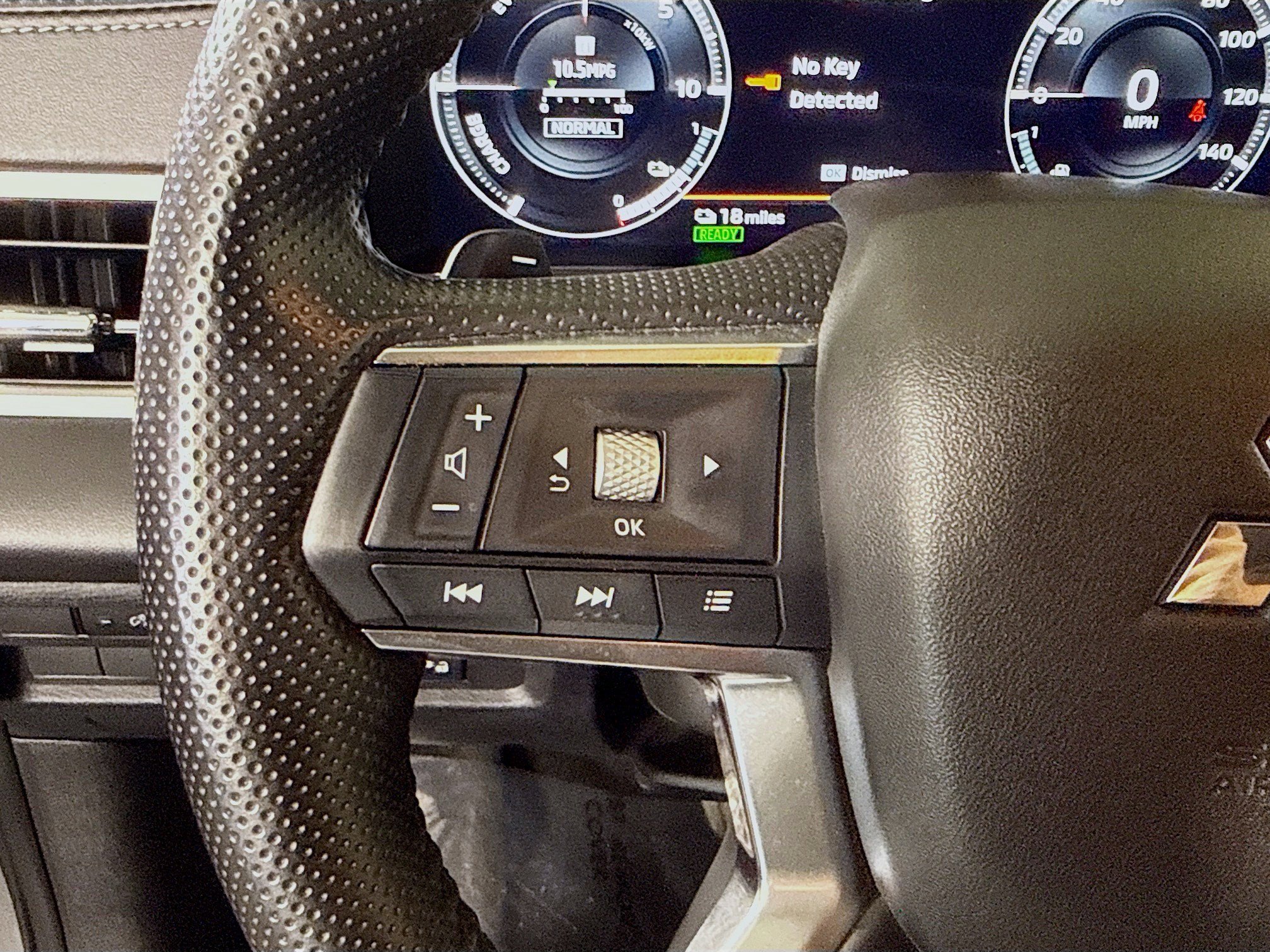 Used 2024 Mitsubishi Outlander Ralliart image 14