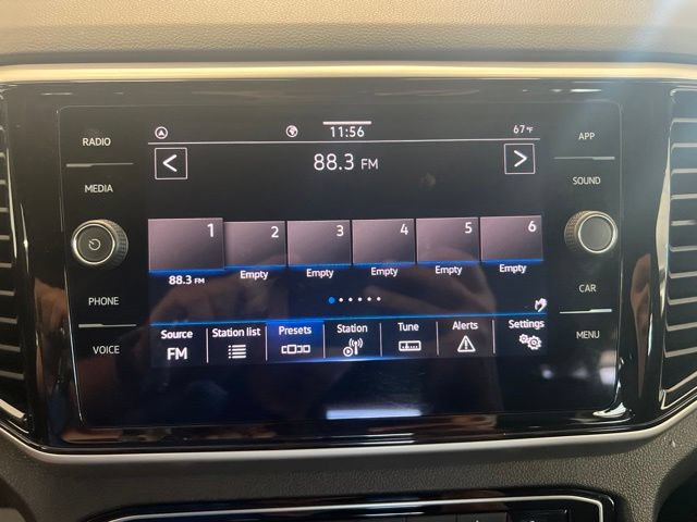 Used 2023 Volkswagen Atlas Cross Sport SE FWD image 19