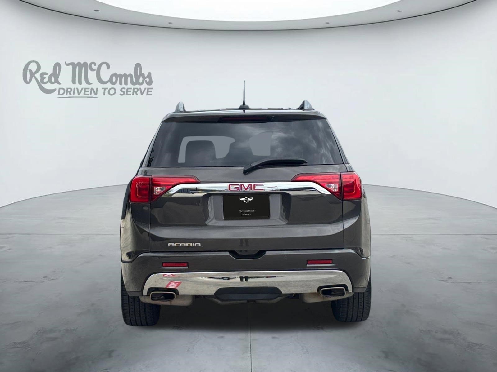 Used 2019 GMC Acadia Denali w/ Technology Package image 4