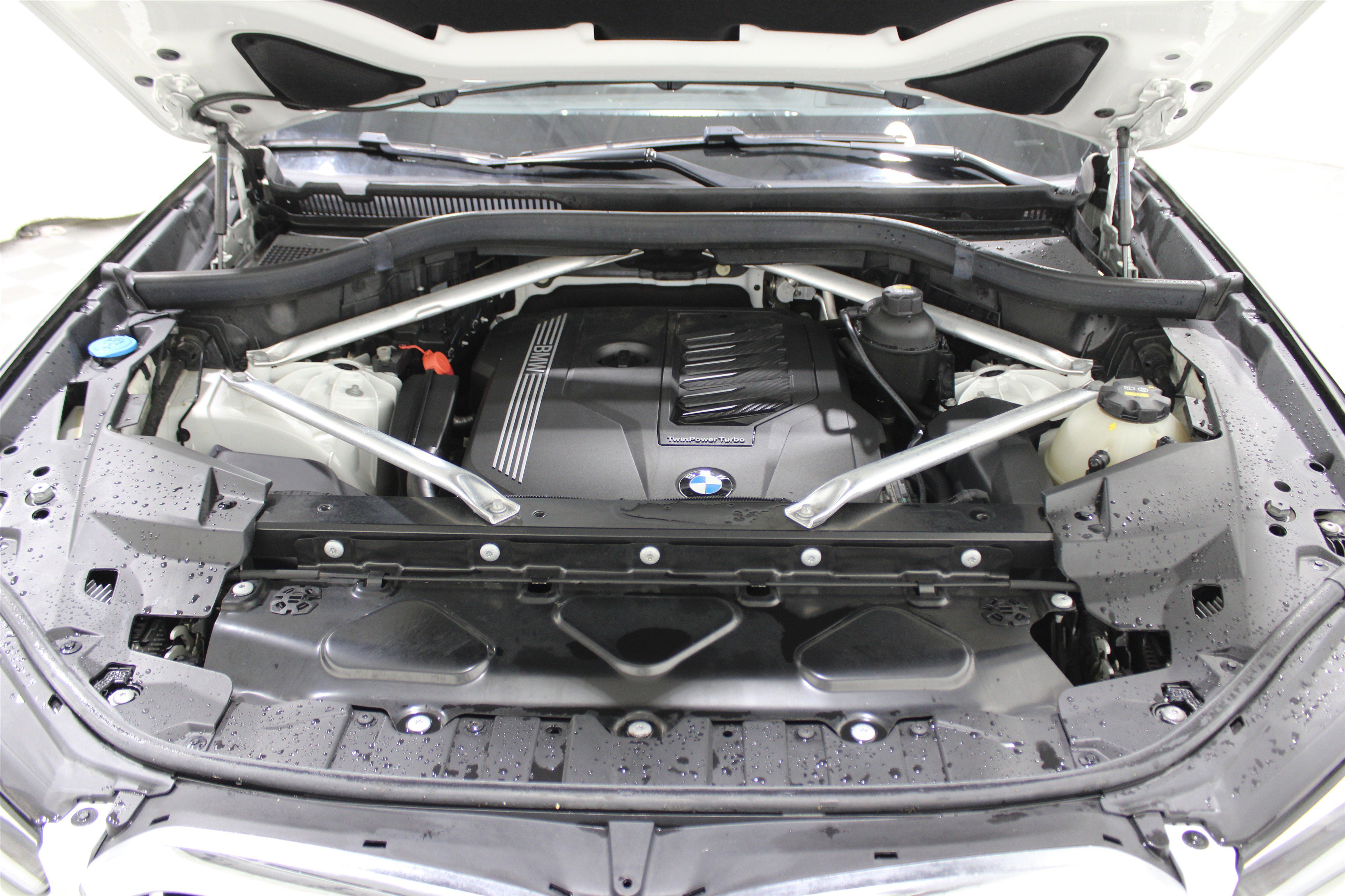 Used 2019 BMW X5 xDrive40i w/ M Sport Package image 40