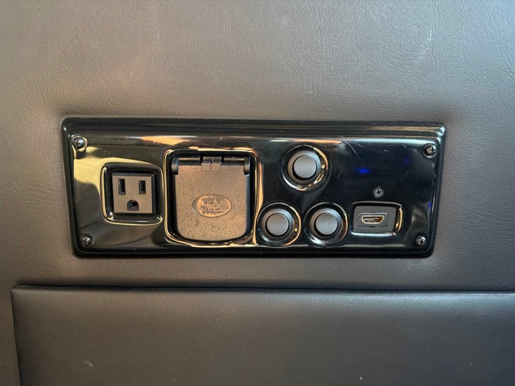 Used 2014 RAM ProMaster 2500 w/ Interior Convenience Group FWD image 33