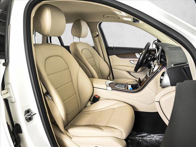 Certified 2022 Mercedes-Benz GLC 300 4MATIC image 22
