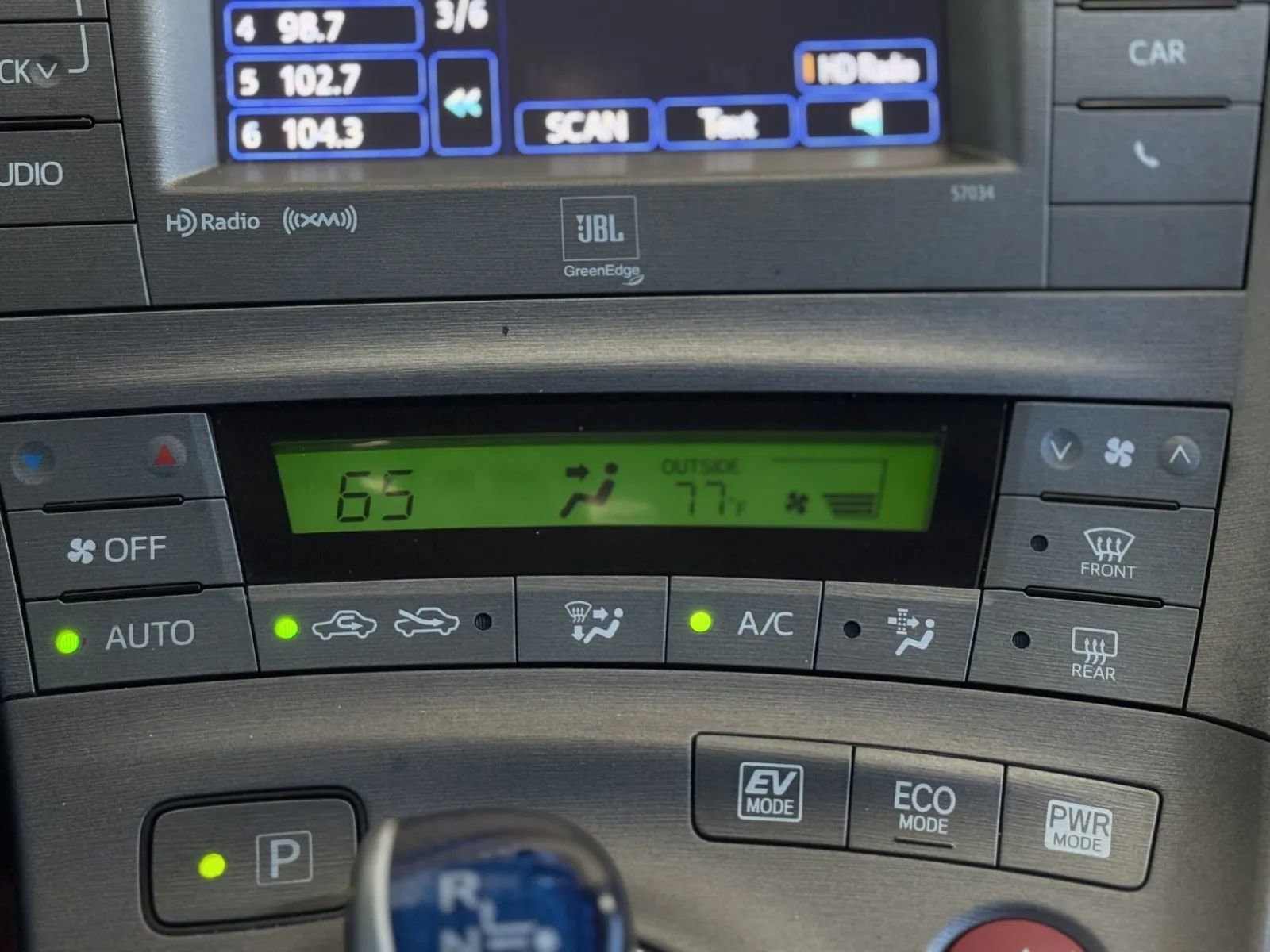 Used 2014 Toyota Prius Four w/ Protection Package image 29