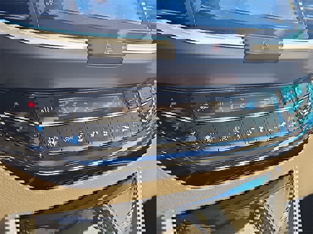 Used 2016 Honda Accord EX-L image 13