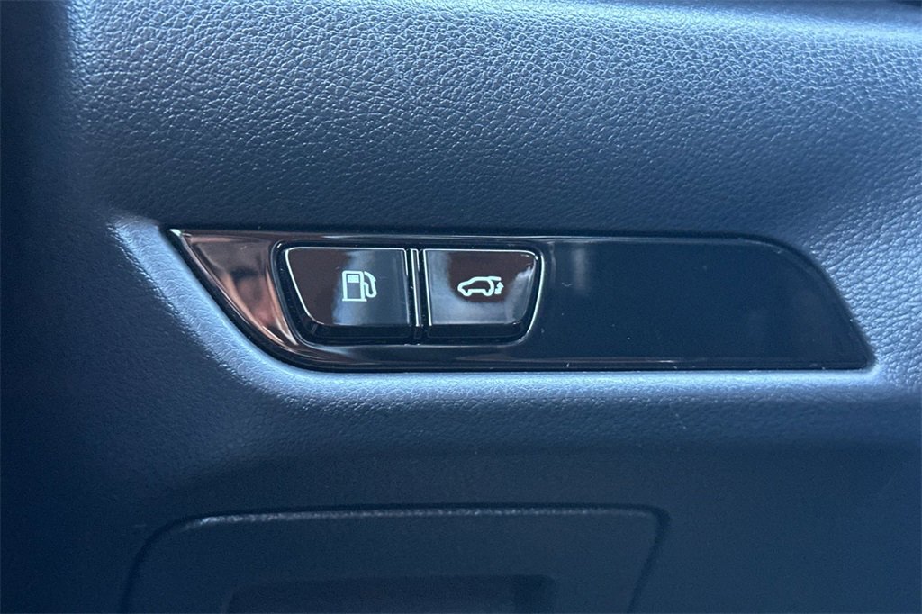 Used 2025 Lexus NX 250 FWD w/ Premium Package image 31