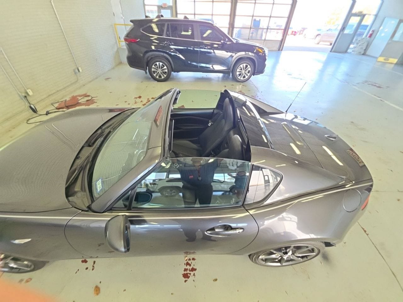 Used 2017 MAZDA MX-5 Miata RF Grand Touring RWD image 7