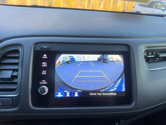 Used 2019 Honda HR-V Touring image 10