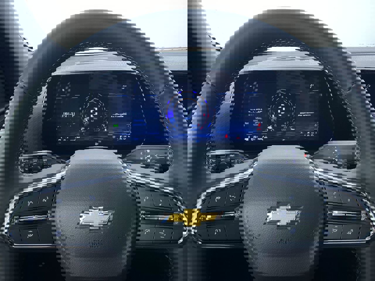 New 2026 Chevrolet Equinox LT image 3