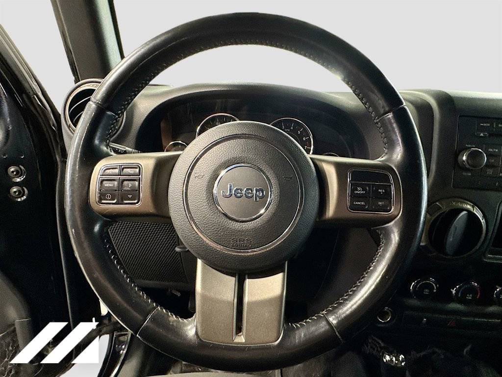 Used 2018 Jeep Wrangler Sport AWD/4WD image 10