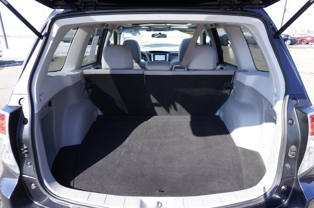 Used 2012 Subaru Forester 2.5X Premium w/ All-Weather Pkg image 27