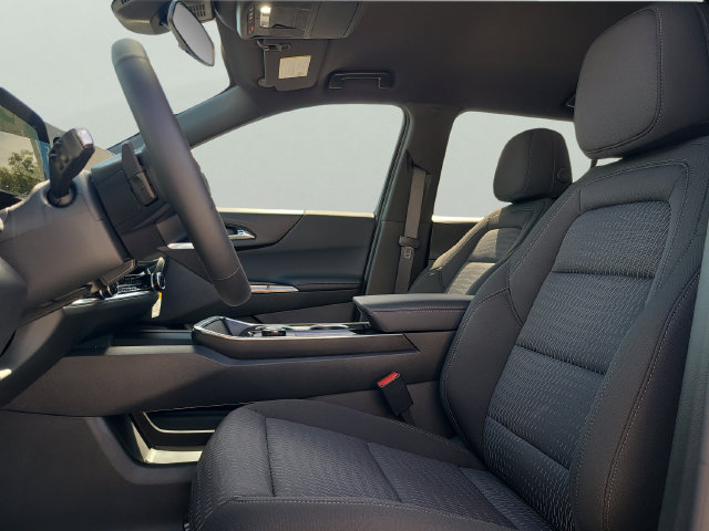 New 2027 Chevrolet Equinox LT FWD image 21