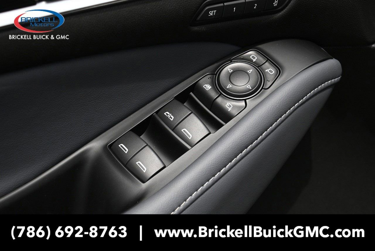 New 2024 Buick Enclave Premium image 30