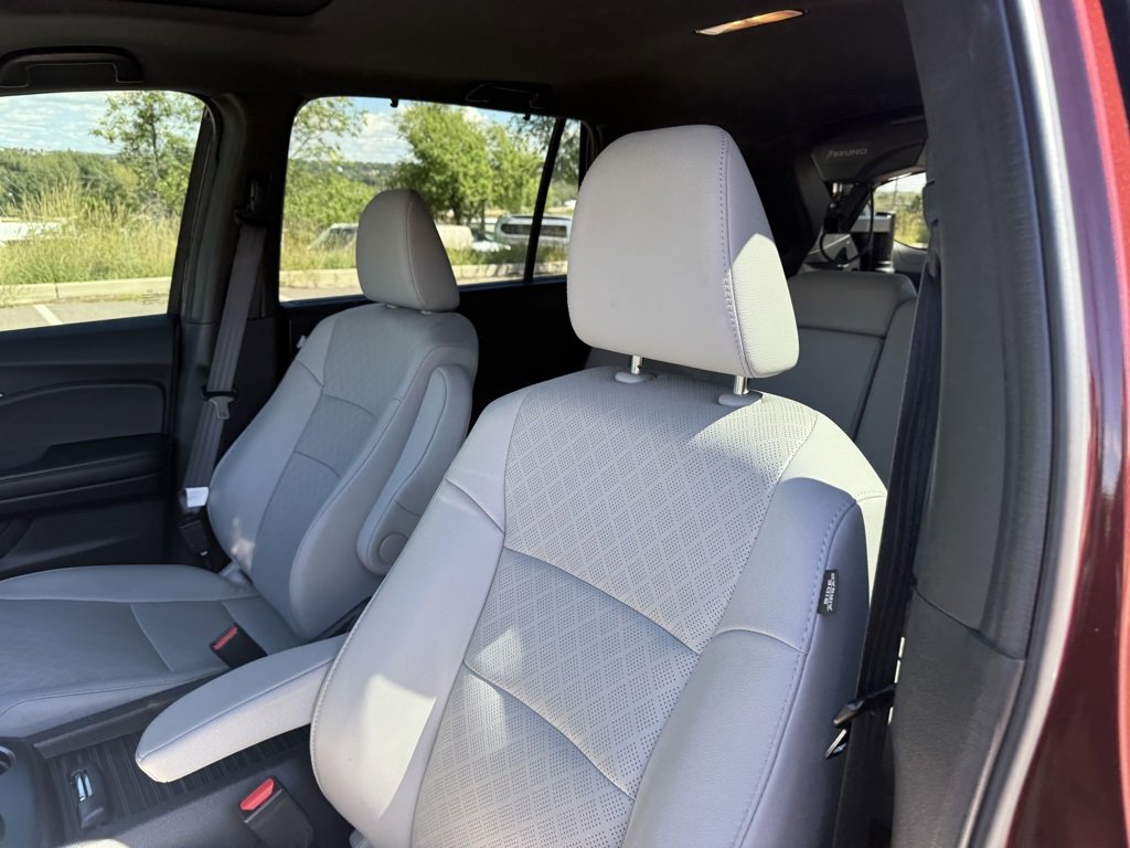 Used 2021 Honda Passport EX-L image 12