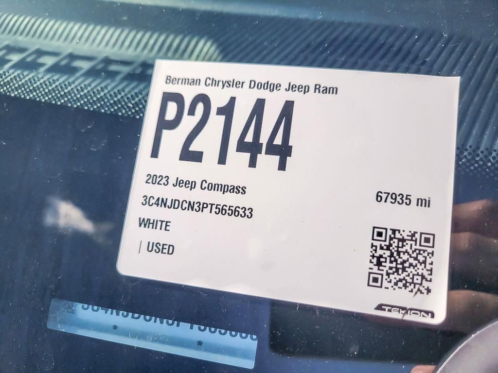 Used 2023 Jeep Compass Limited image 26