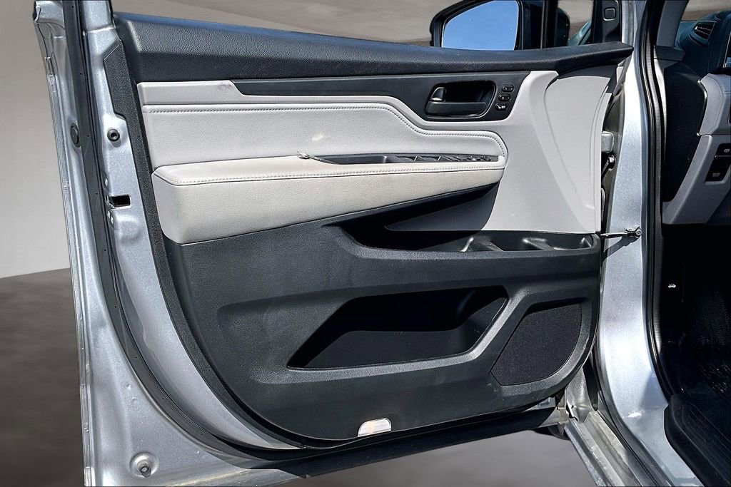 Used 2020 Honda Odyssey Touring image 19