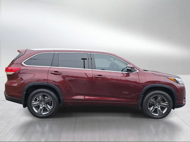 Used 2017 Toyota Highlander Limited Platinum AWD/4WD image 2
