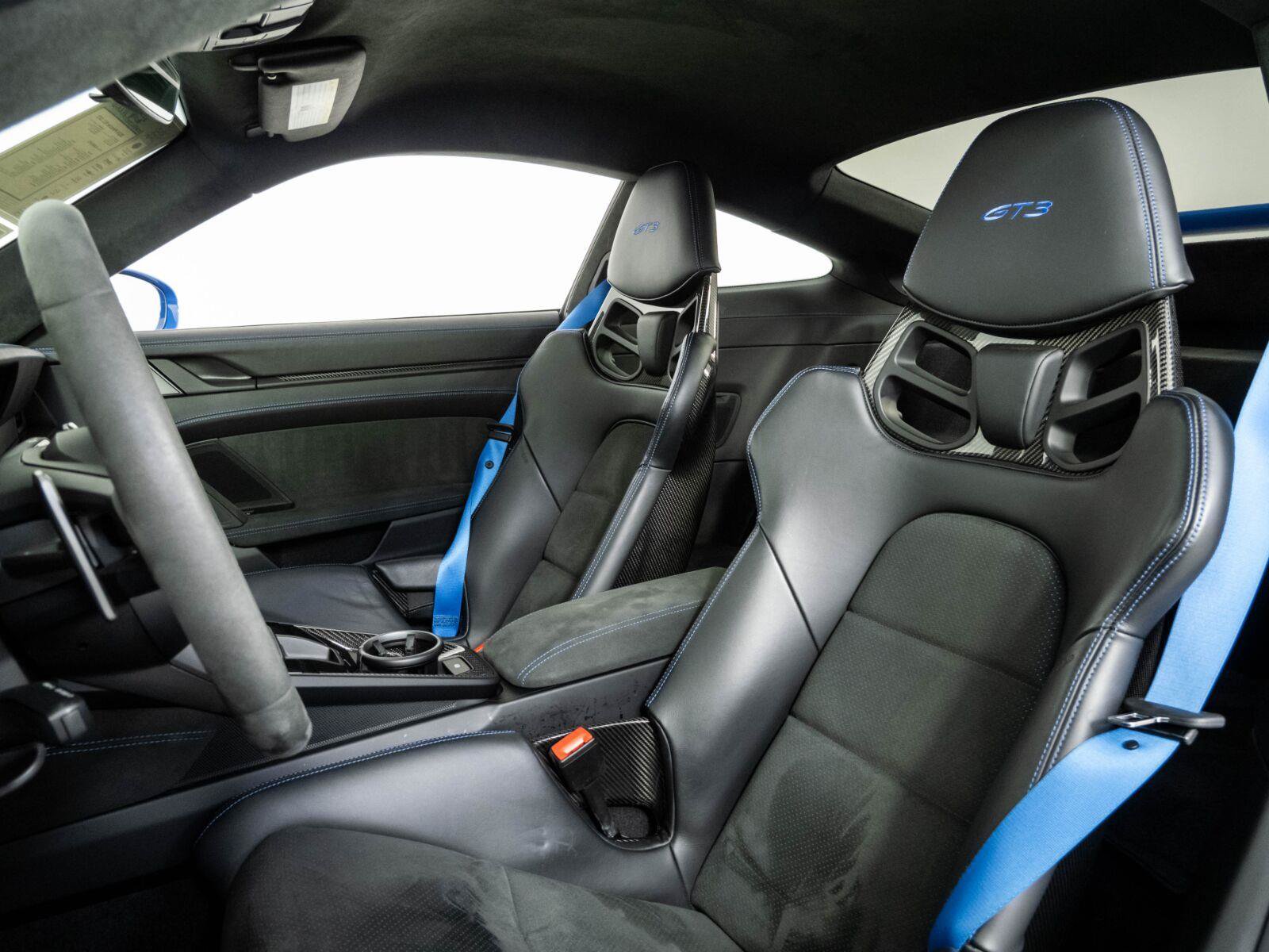 Used 2024 Porsche 911 GT3 RWD image 5