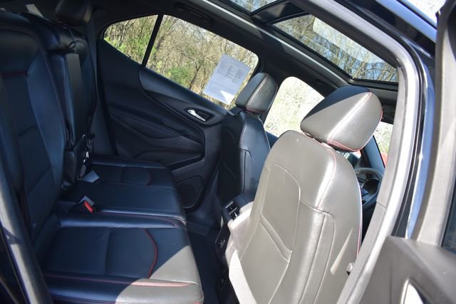 Used 2023 Chevrolet Equinox RS w/ RS Leather Package AWD/4WD image 16