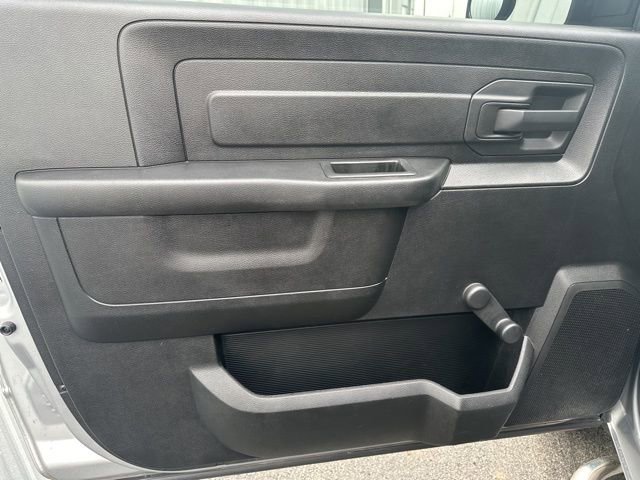 Used 2021 RAM 1500 Tradesman w/ Chrome Appearance Group image 25