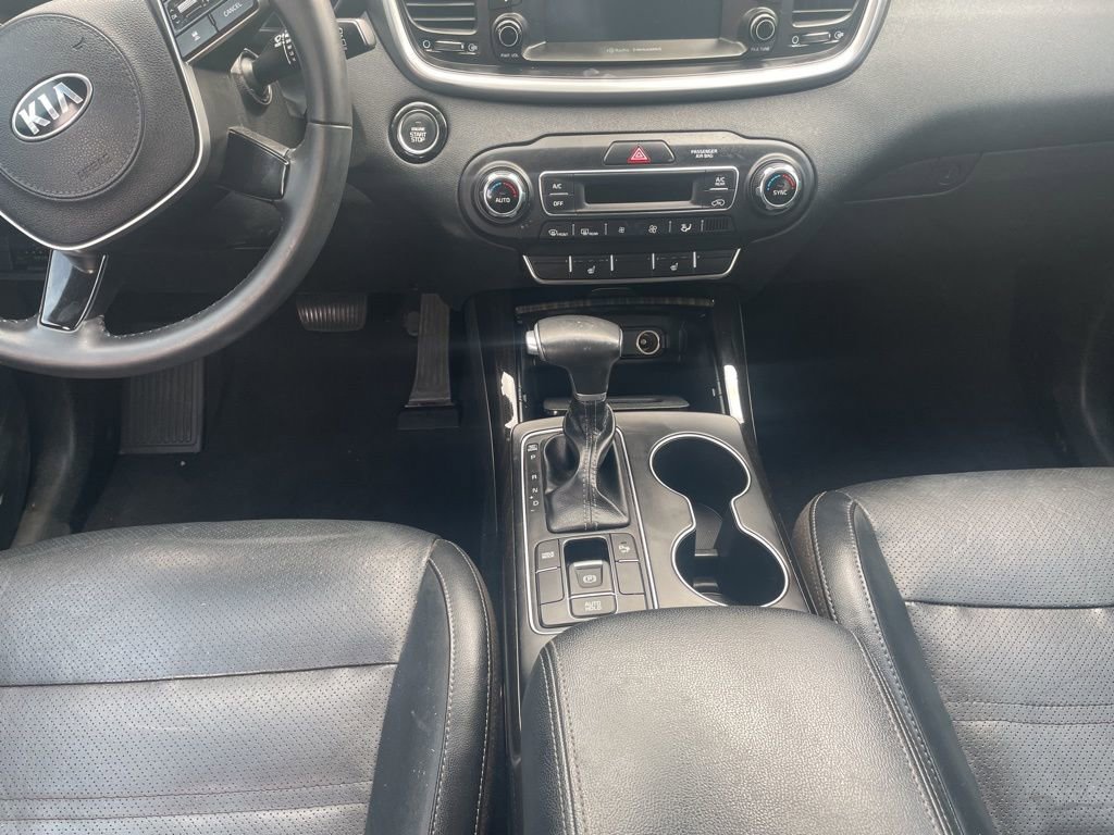 Used 2019 Kia Sorento EX FWD image 17