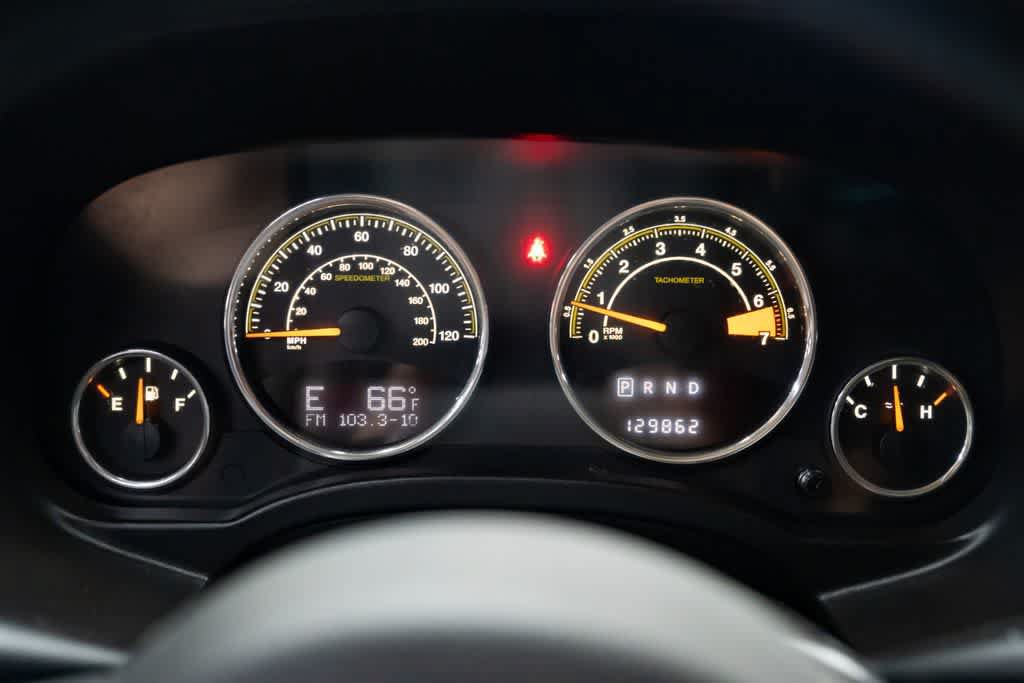 Used 2015 Jeep Compass Limited FWD image 17