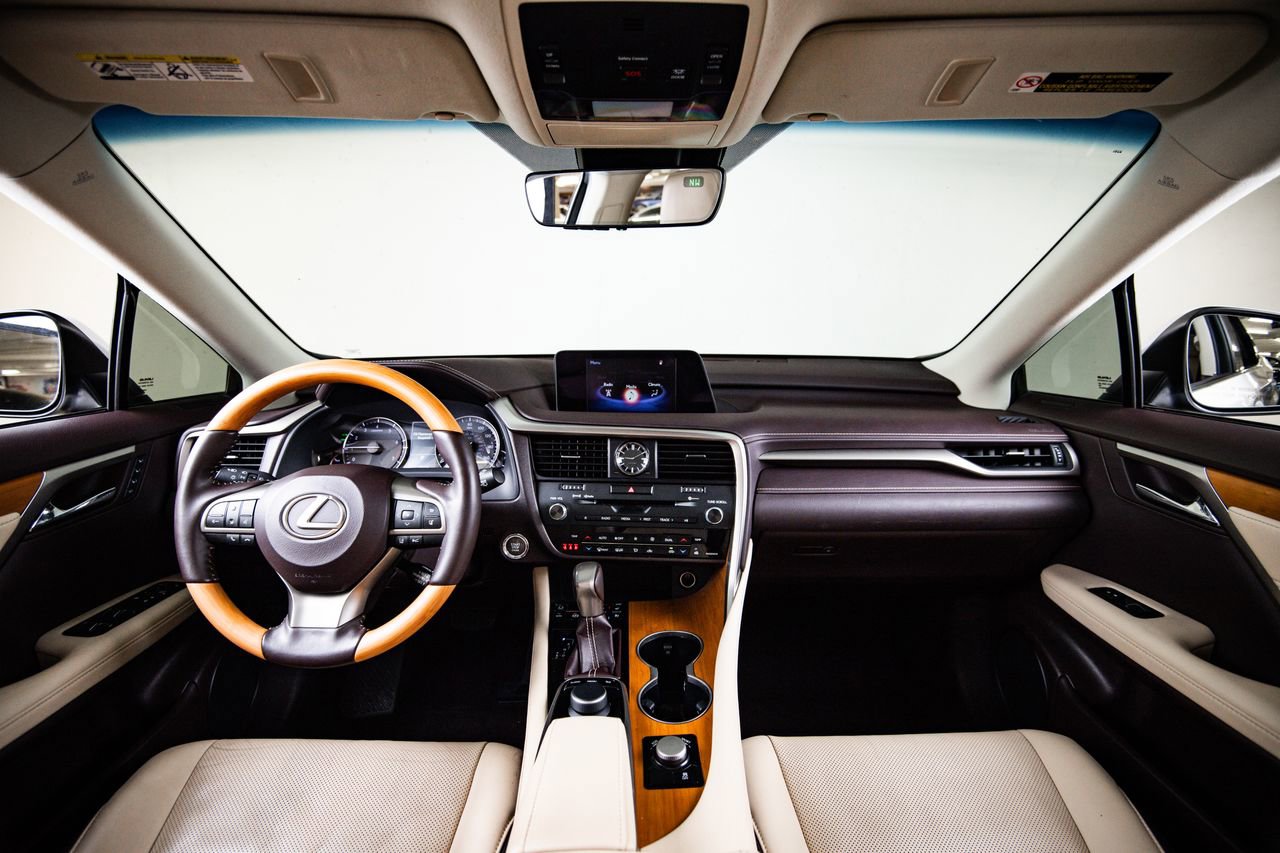 Used 2019 Lexus RX 350 FWD w/ Premium Package image 28