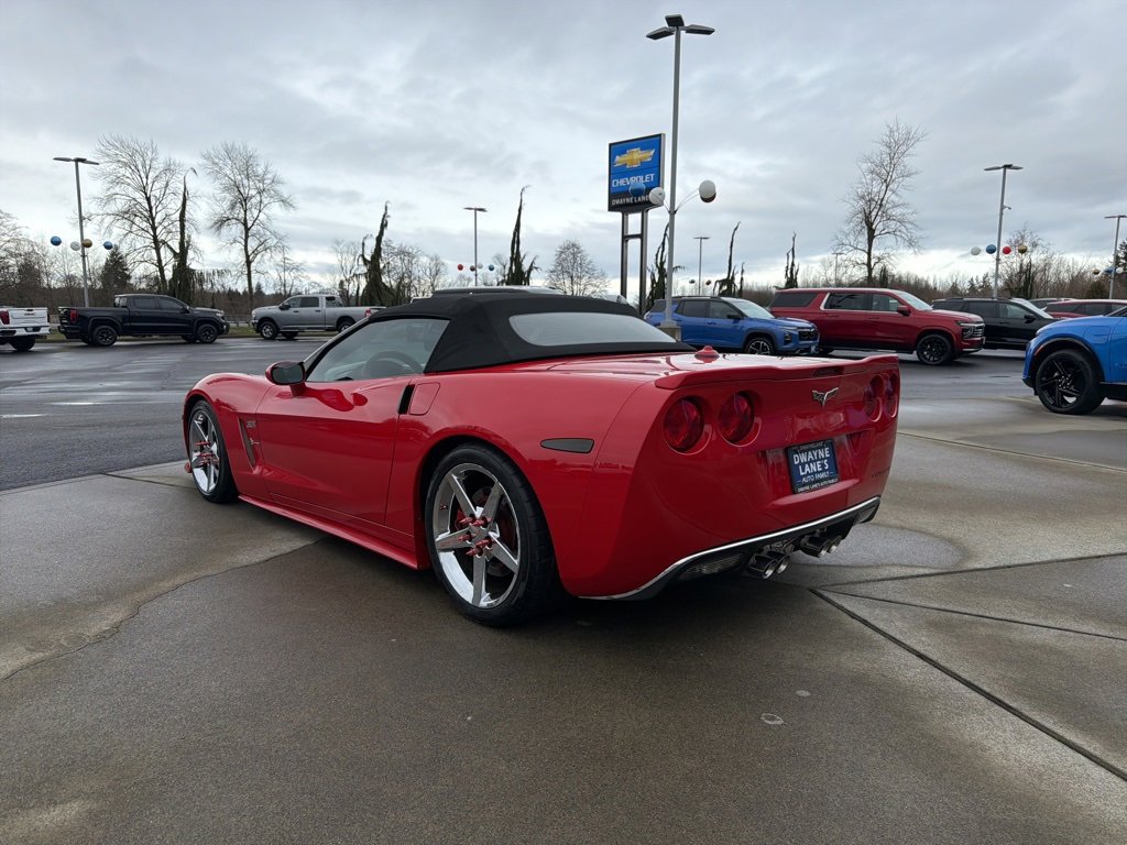 Used 2005 Chevrolet Corvette Base w/ Preferred Equipment Group image 3