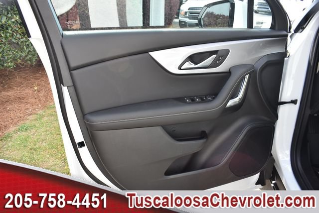 New 2026 Chevrolet Blazer LT w/ LPO, Floor Liner Package FWD image 14