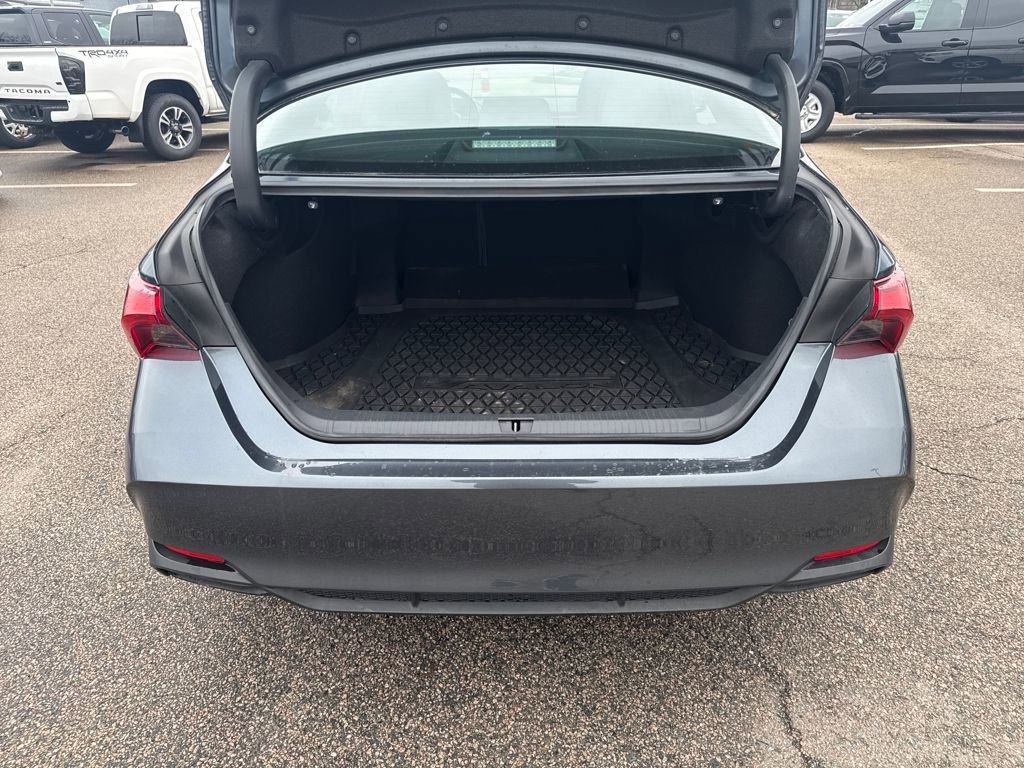 Used 2021 Toyota Avalon XLE w/ Moonroof Package image 38