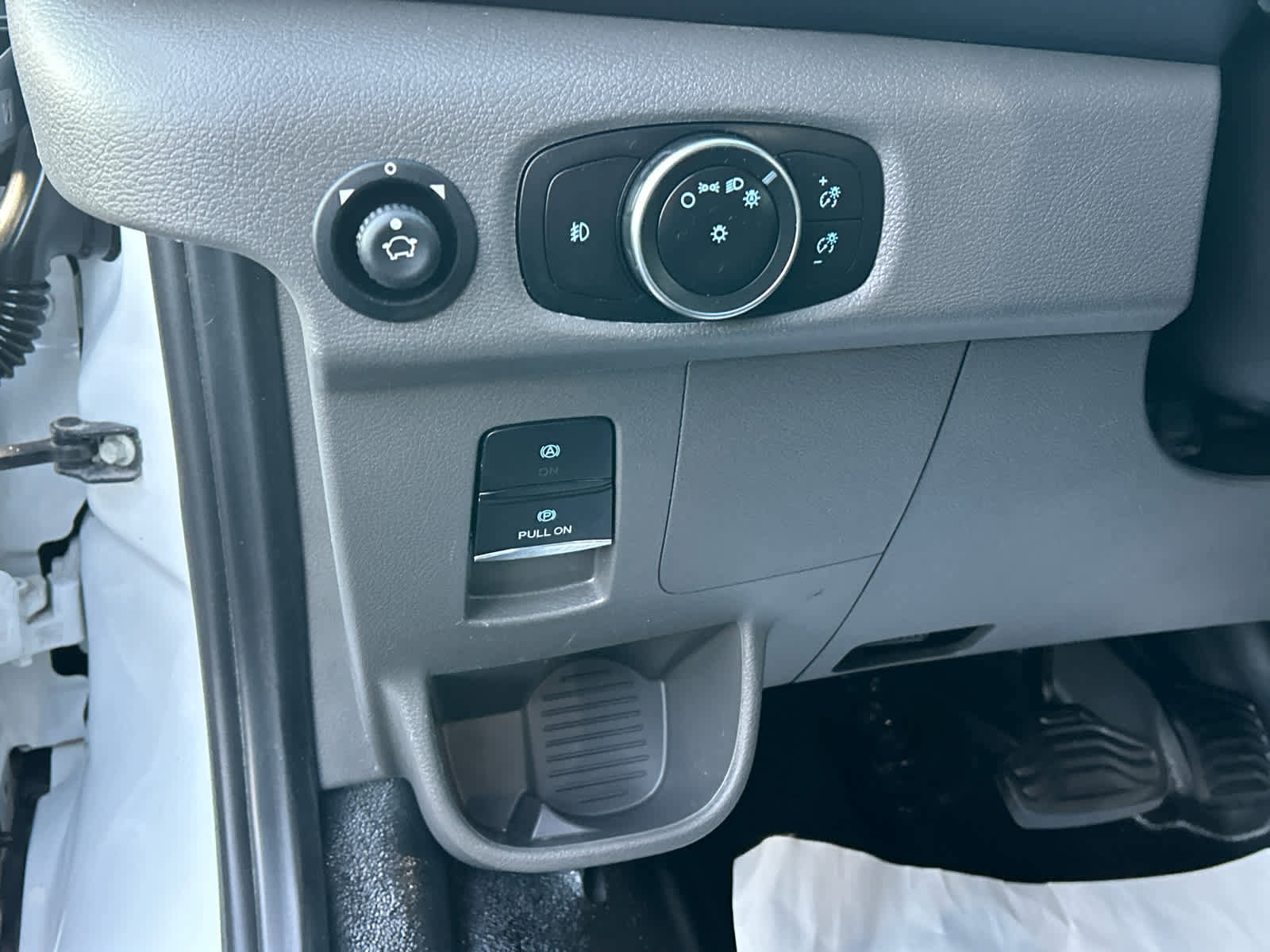 Used 2023 Ford Transit 250 Low Roof AWD w/ Exterior Upgrade Package image 18