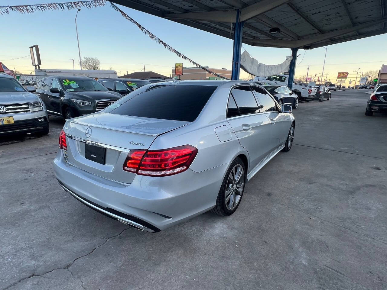 Used 2016 Mercedes-Benz E 350 4MATIC Sedan image 7