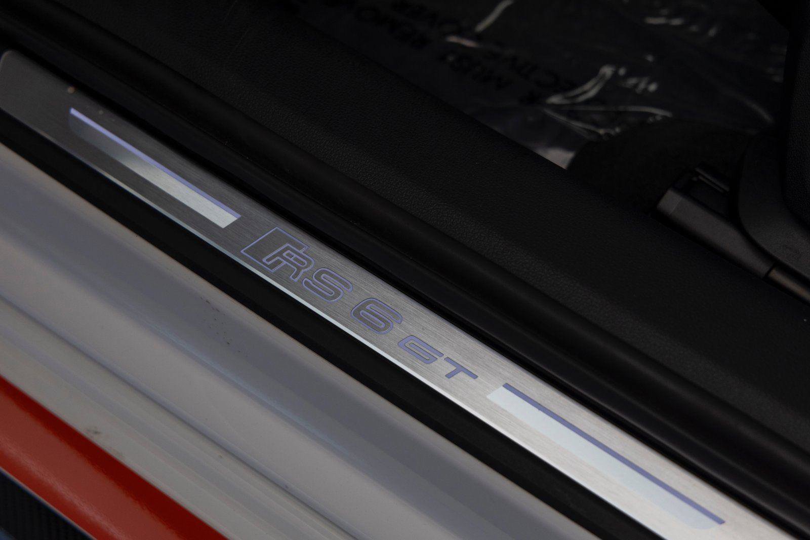 Certified 2025 Audi RS 6 performance image 75