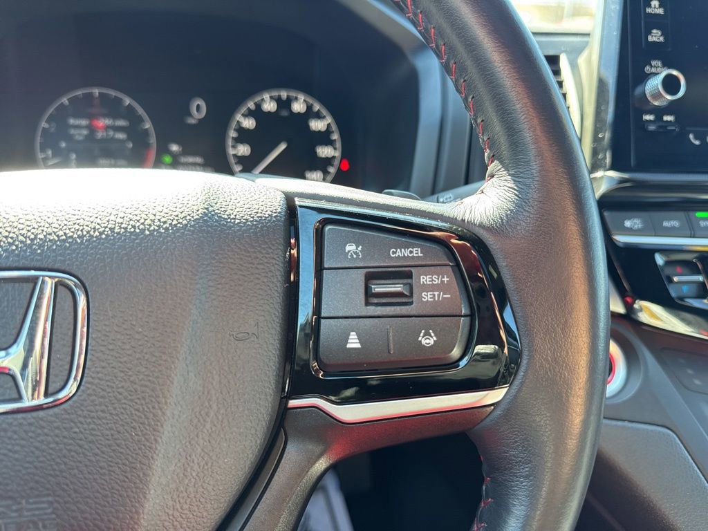 Used 2025 Honda Odyssey Sport-L image 9