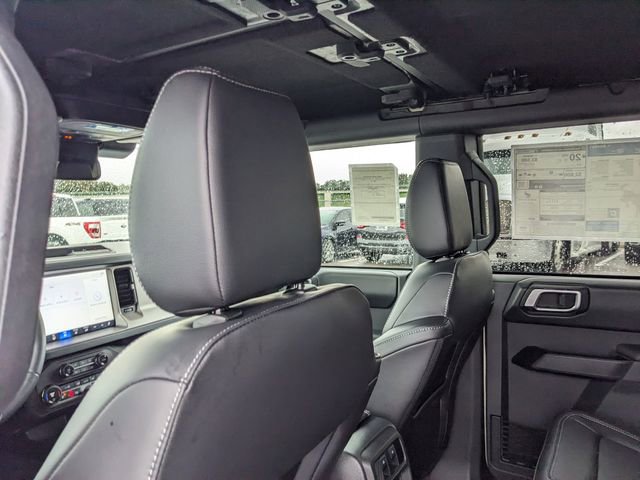 New 2025 Ford Bronco Outer Banks AWD/4WD image 17