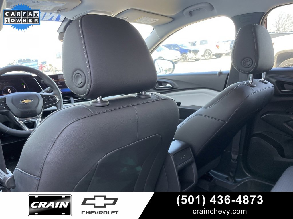 Used 2025 Chevrolet Trax LT w/ LT Convenience Package image 27