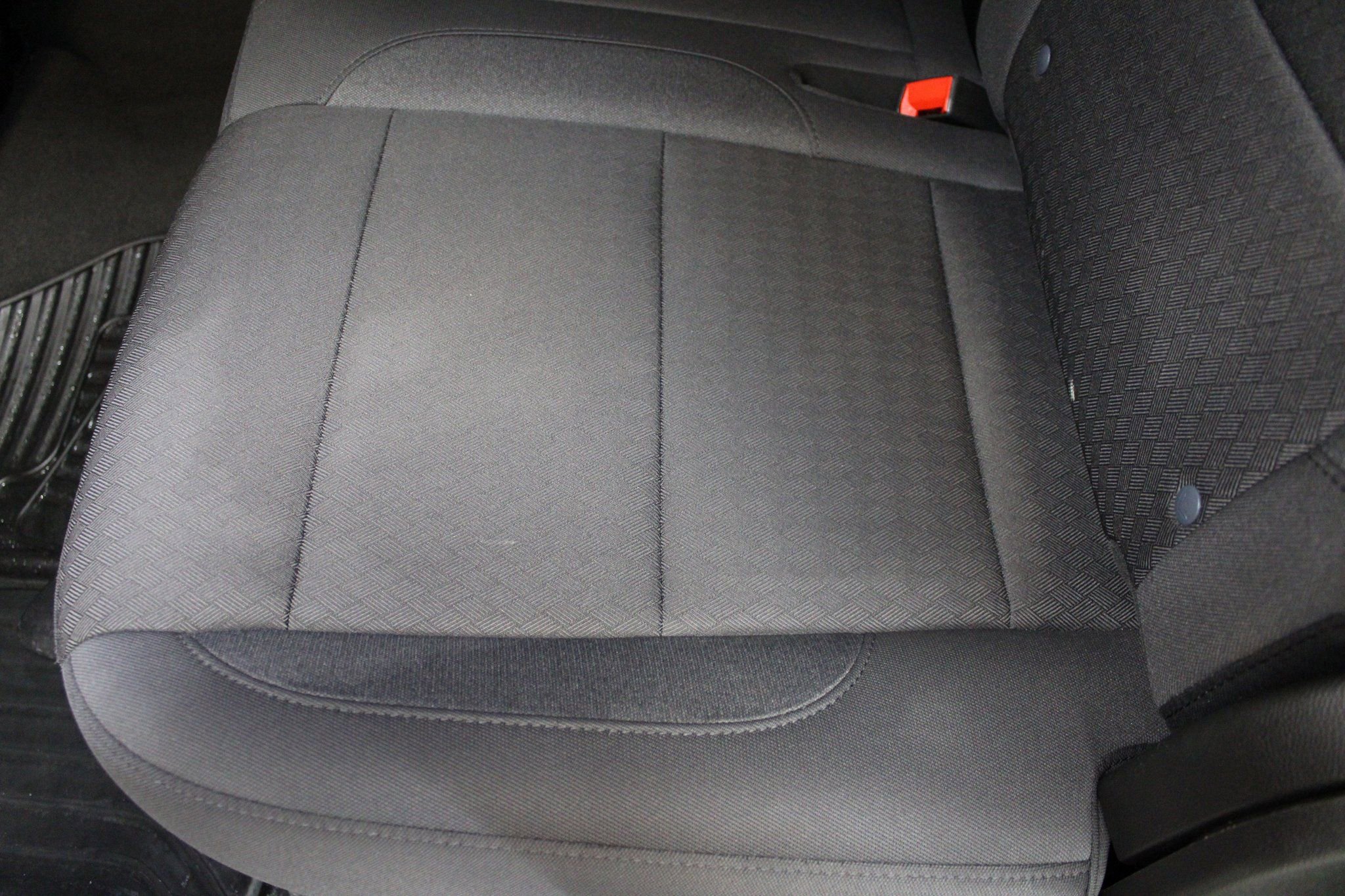 Used 2025 Chevrolet Silverado 2500 LT image 20