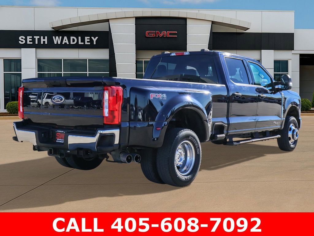 Used 2023 Ford F350 XLT AWD/4WD image 7
