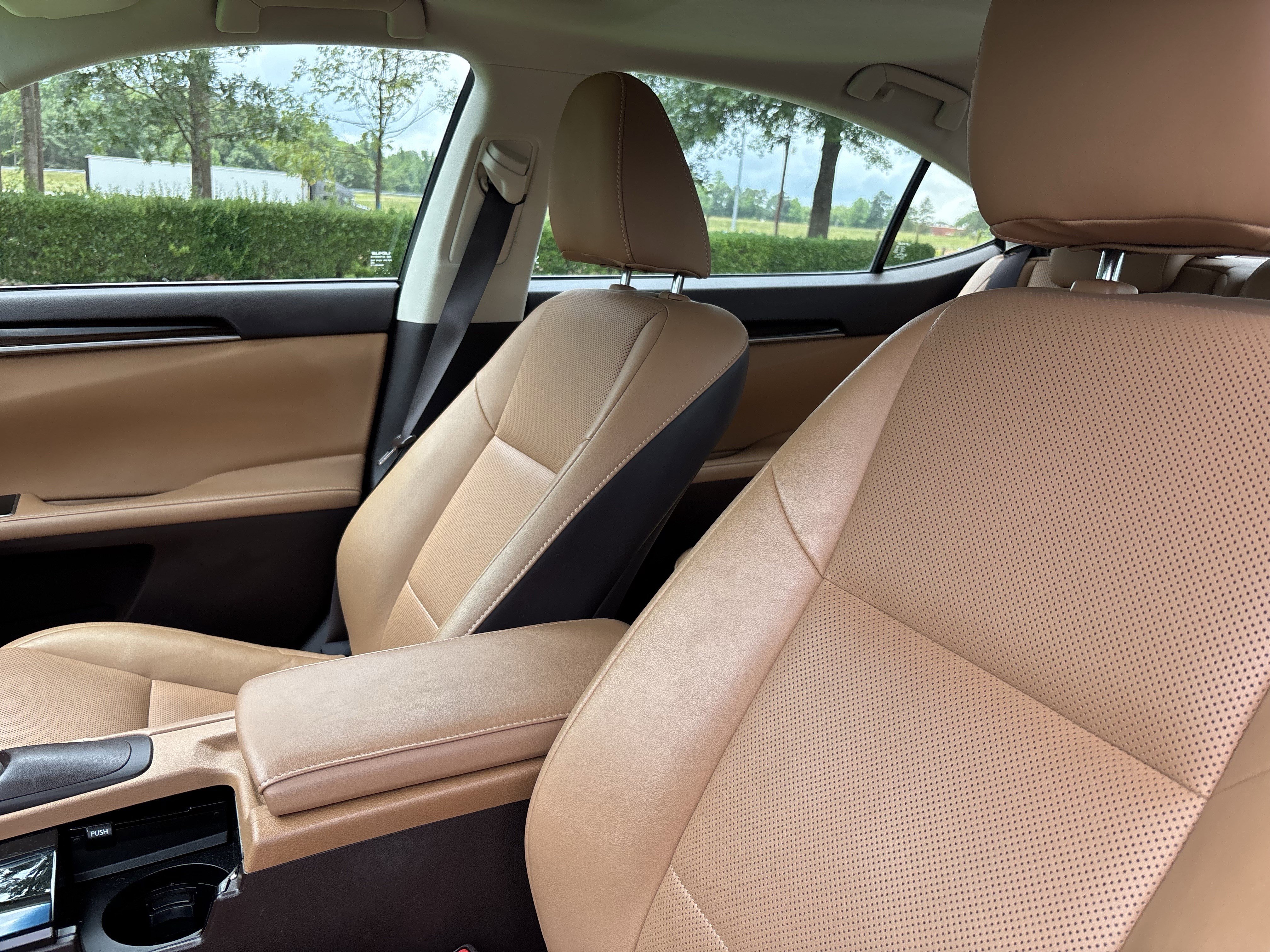Used 2017 Lexus ES 350 w/ Premium Package FWD image 37