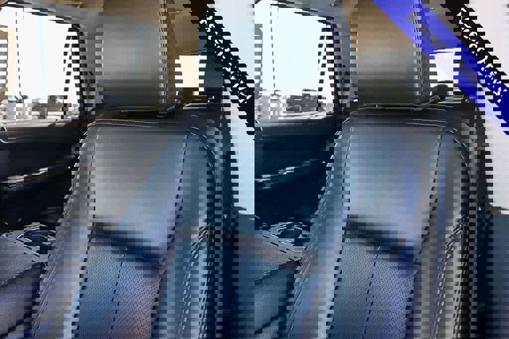 Used 2022 Ford Expedition XLT RWD image 27