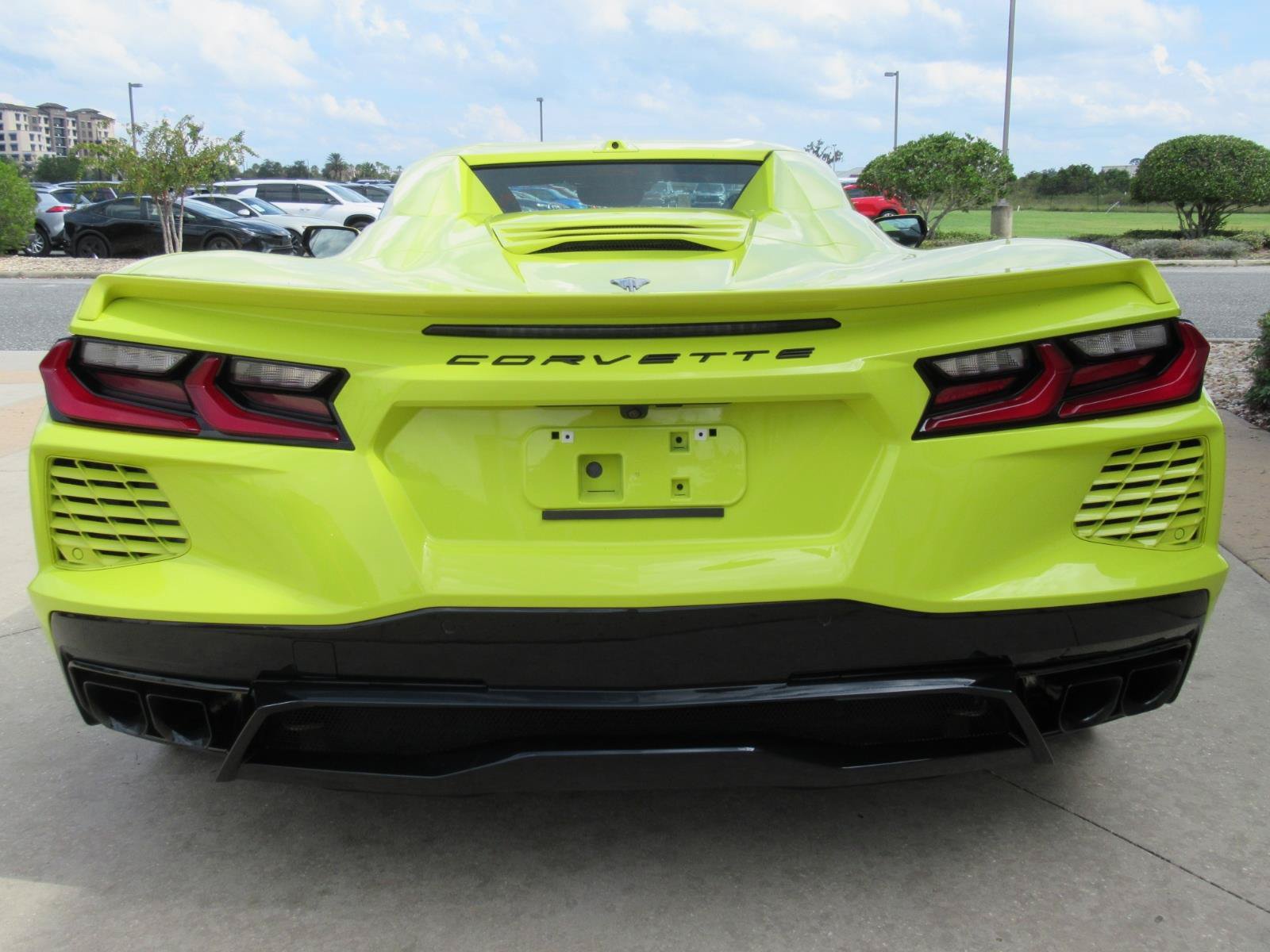 Used 2024 Chevrolet Corvette Stingray Premium Conv w/ Battery Protection Package RWD image 8