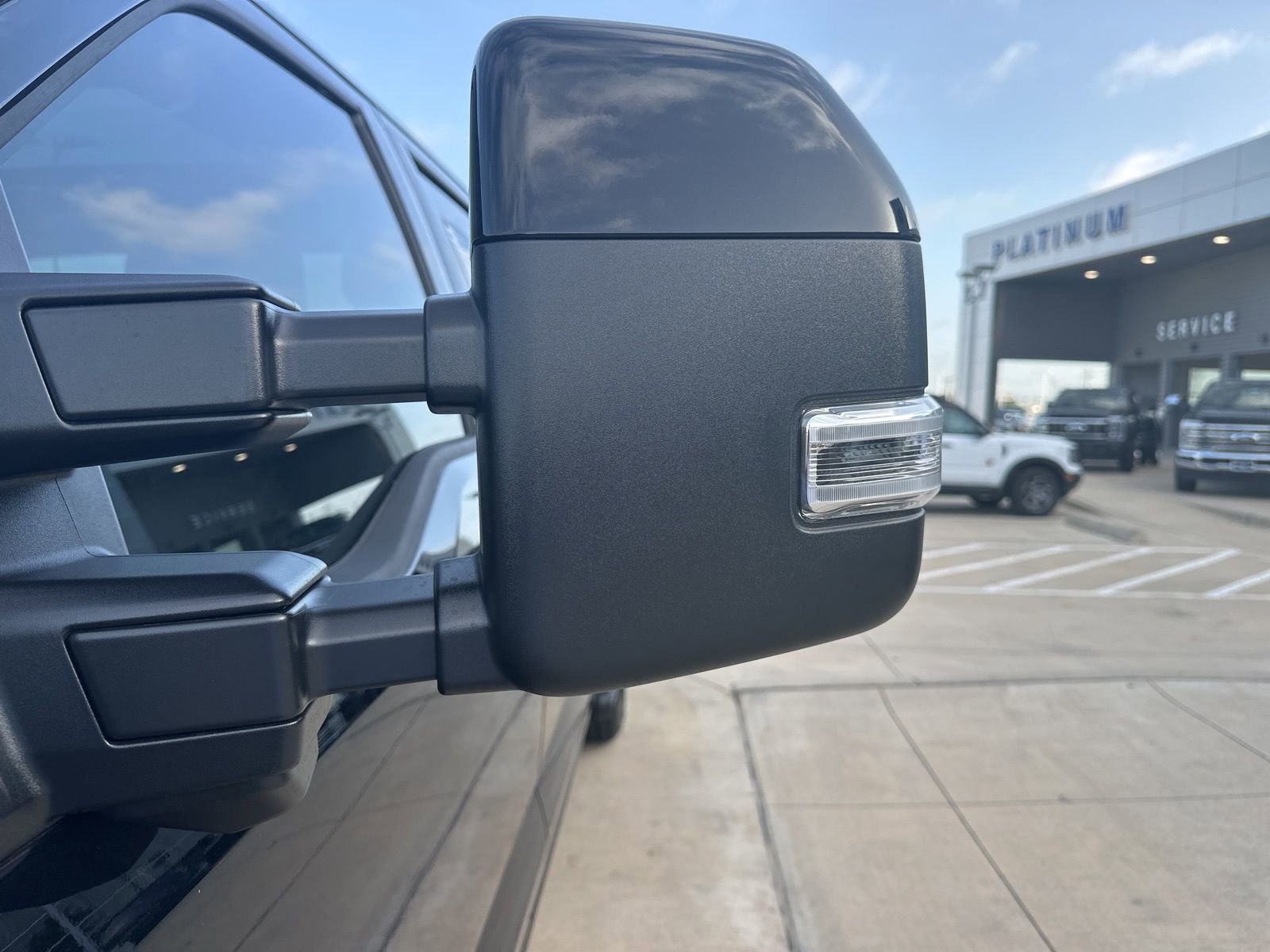 New 2025 Ford F350 Lariat w/ FX4 Off-Road Package image 8