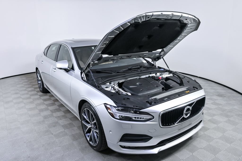 Used 2018 Volvo S90 T5 Momentum w/ Convenience Package image 33