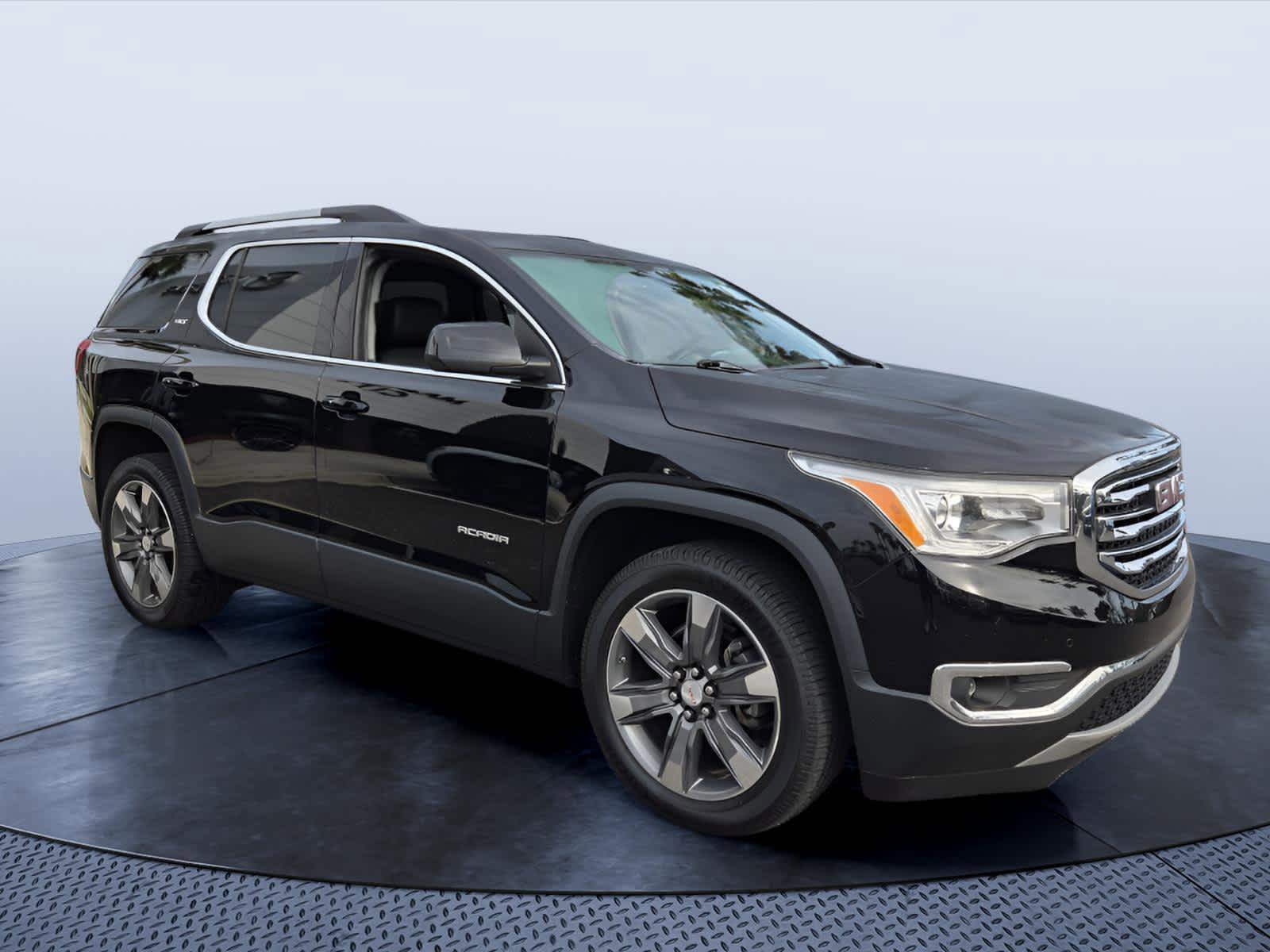 Used 2017 GMC Acadia SLT