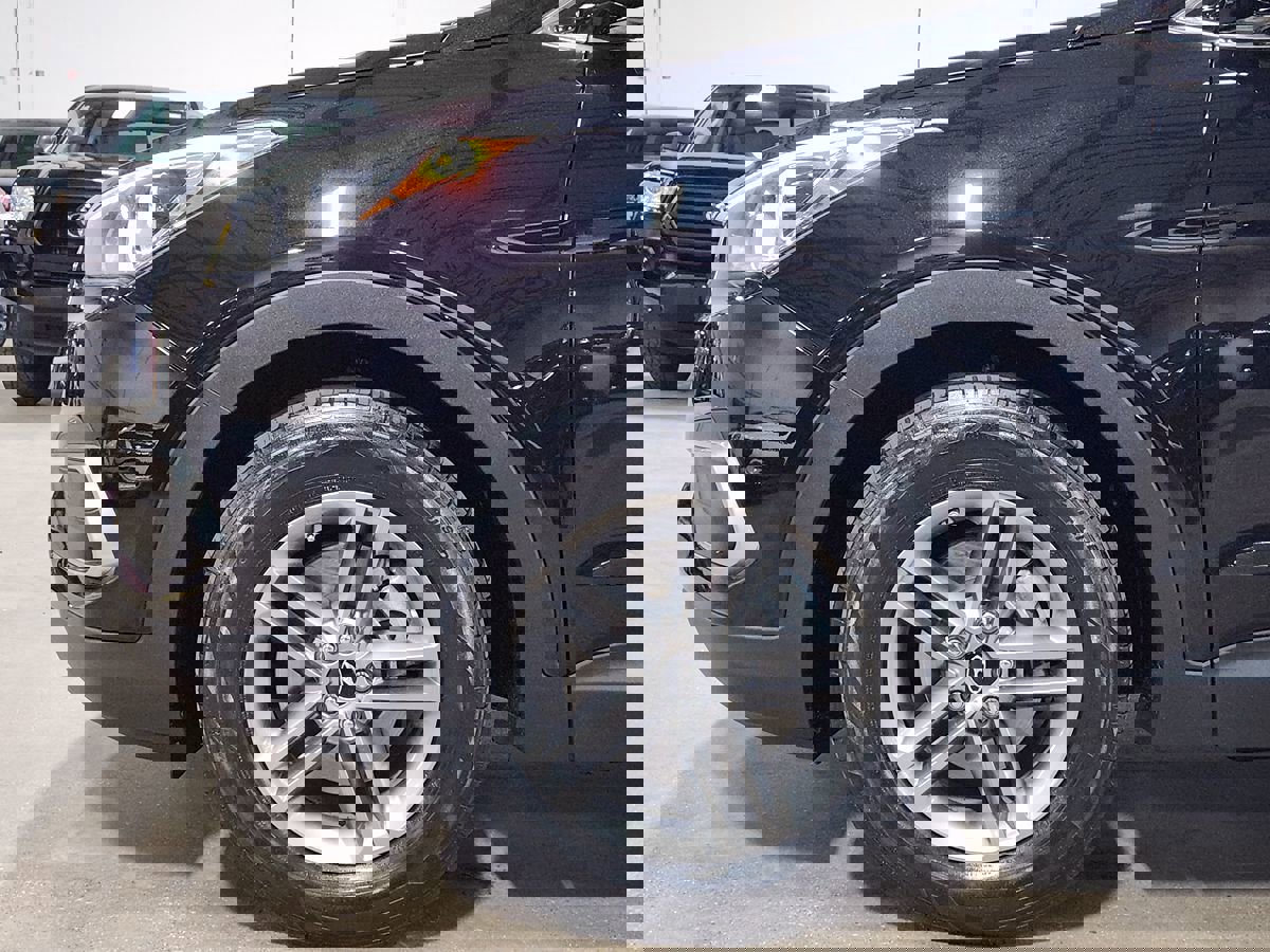 Used 2018 Hyundai Santa Fe Sport image 5