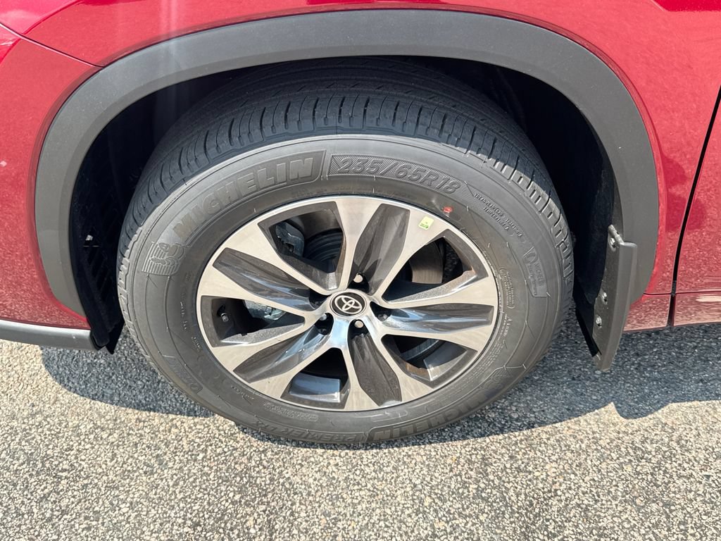 New 2026 Toyota Highlander XLE AWD/4WD image 39