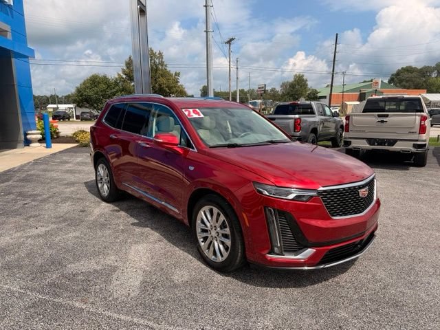 Used 2024 Cadillac XT6 Premium Luxury w/ Technology Package AWD/4WD image 8