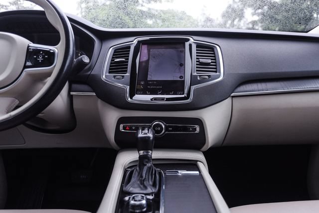 Used 2020 Volvo XC90 T6 Momentum w/ Protection Package Premier AWD/4WD image 26