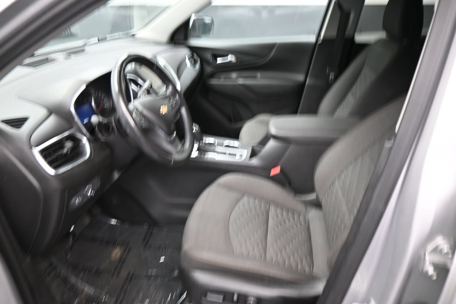Used 2019 Chevrolet Equinox LT FWD image 12
