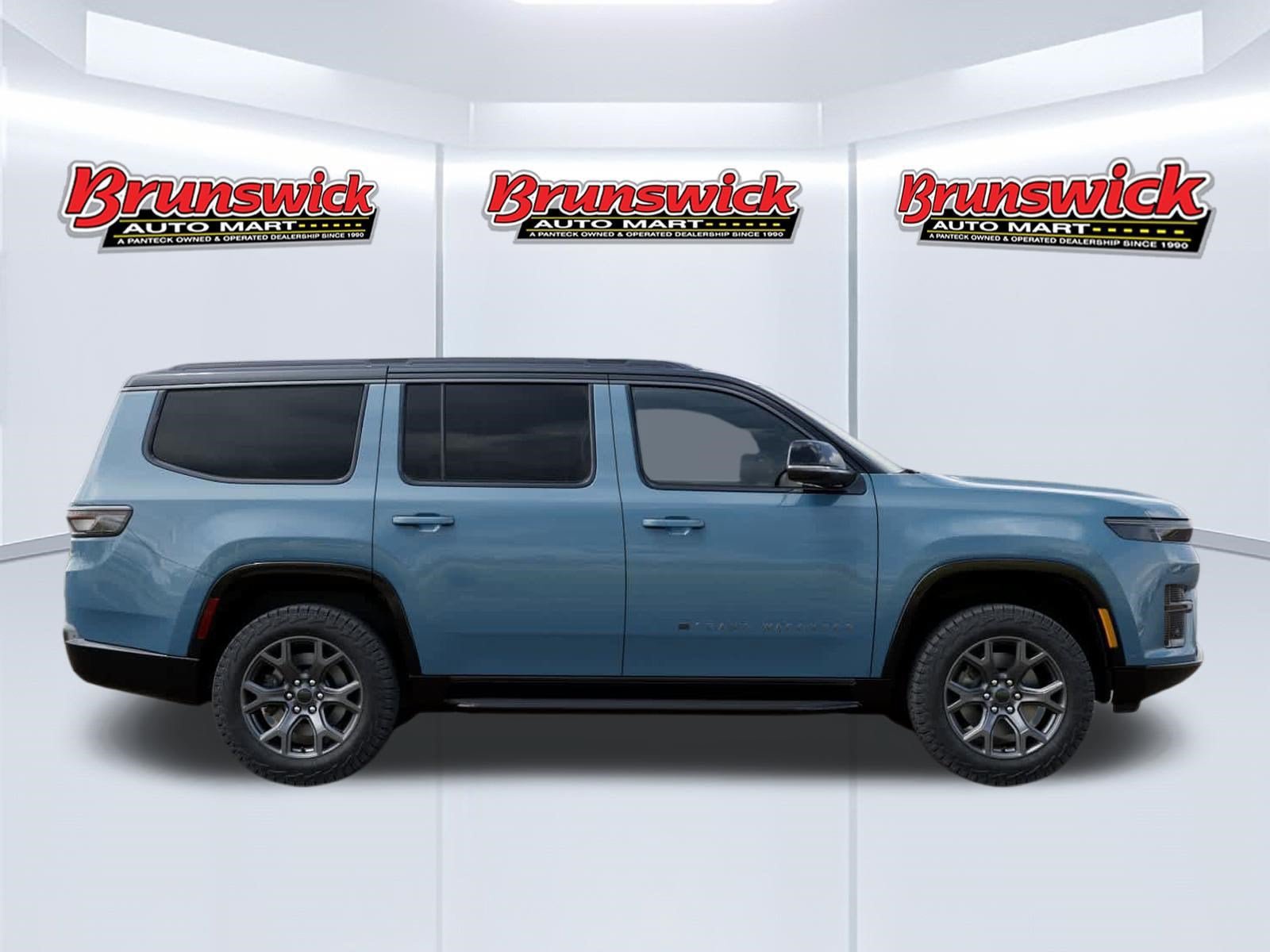 New 2026 Jeep Grand Wagoneer 4WD image 21