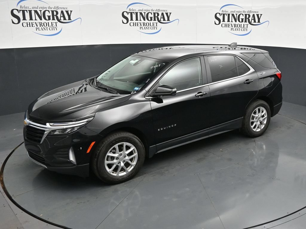 Used 2024 Chevrolet Equinox LT AWD/4WD image 11